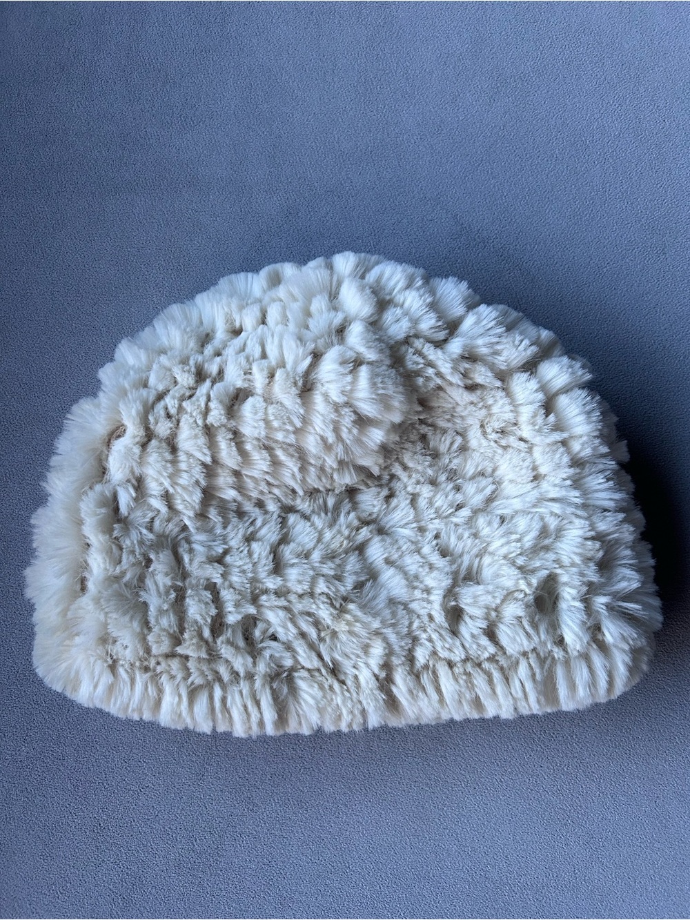 La Fiorentina ~ Faux Fur Hat ~ Ivory ~ NWOT